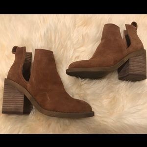 Steve Madden booties
